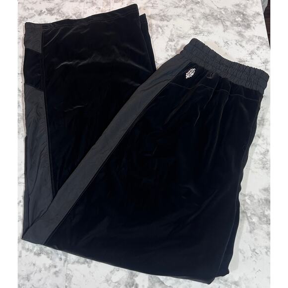 FP Movement Black Morning To Midnight Pants M Zippered Pants Velvety Pull On - Picture 7 of 9